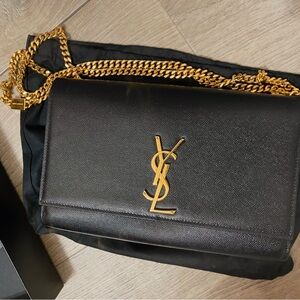 Kate Medium YSL in Grained Leather